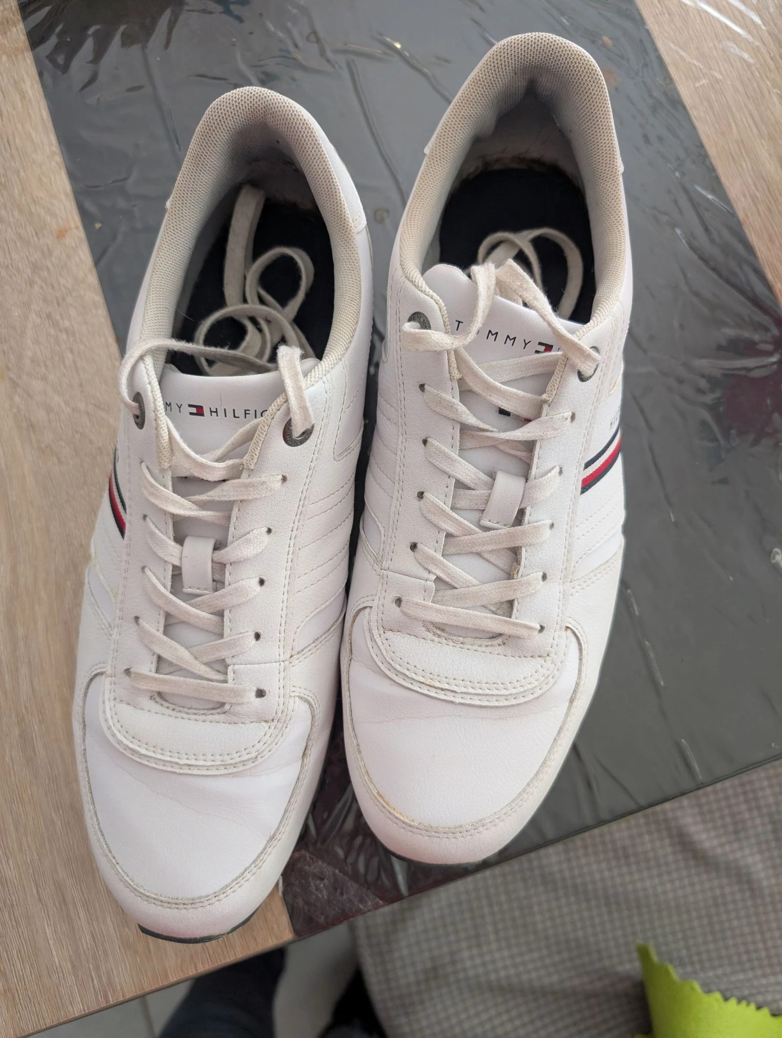 Magnifique Baskets Tommy Hilfiger Iconic Leather Runner - Blanc - Taille 44
